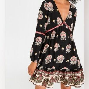 Stella Black Long-Sleeve Floral V-Neck Dress